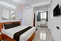 Collection O Kanifnath Trek Pune