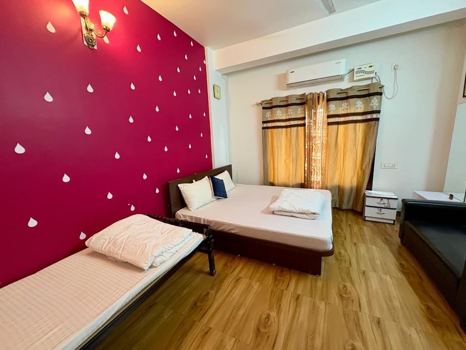 Collection O Panikhaiti Railway Station Formerly Brahmaputra View Guest House, Six Mile Guwahati, Guwahati