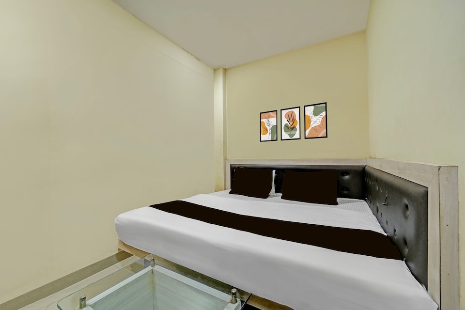 Super Hotel O Sanjay Karond Charaha, MP Nagar Bhopal, Bhopal