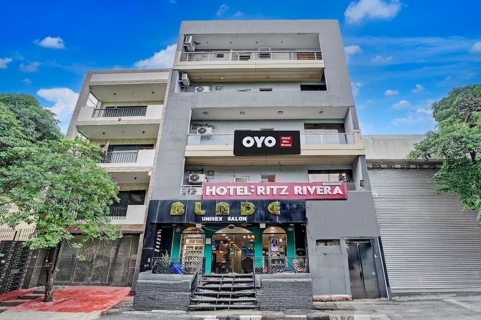 Hotel O Ritz Rivera East Azad Nagar Metro Station, Anand Vihar Delhi, Delhi