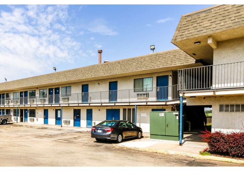 Home 6 by Townhouse Topeka KS I 70, Topeka KS_g6, Topeka KS