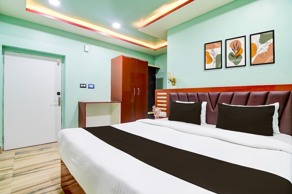 Hotel O by OYO GALAXY, Cuttack, कटक