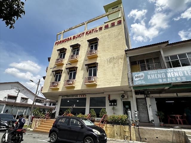 Dancenter Hotel Formosa Bukit Katil