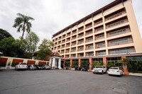 Sunday Chateau En Ville - Pattaya