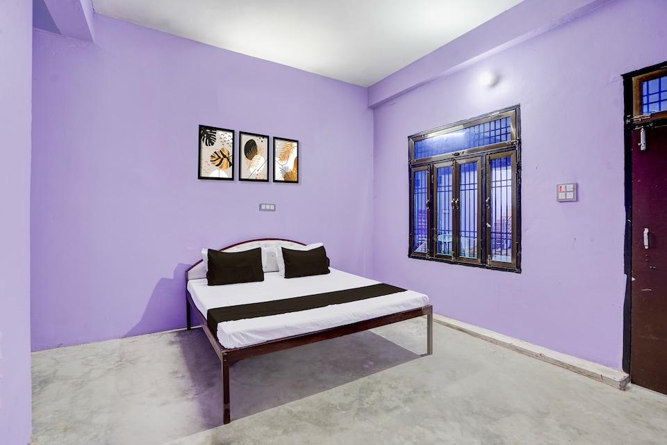 Hotel O Guru Abusa, Jhusi, Prayagraj