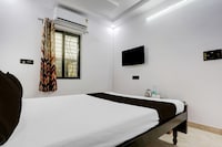 Hotel O Swarun and Banquet Hall Gulzarbagh Station Bus Stop