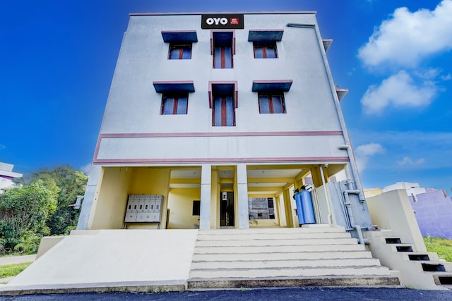 Hotel O Madras Residency Perambur Railway Station