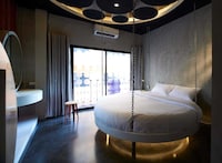Jasaen Stylish Boutique Hotel