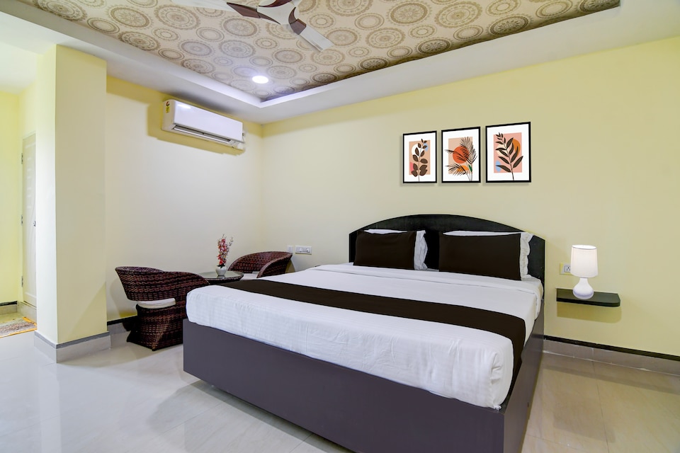 Super Collection O Rama Lakshmana Junction Srikakulam, Srikakulam, Srikakulam