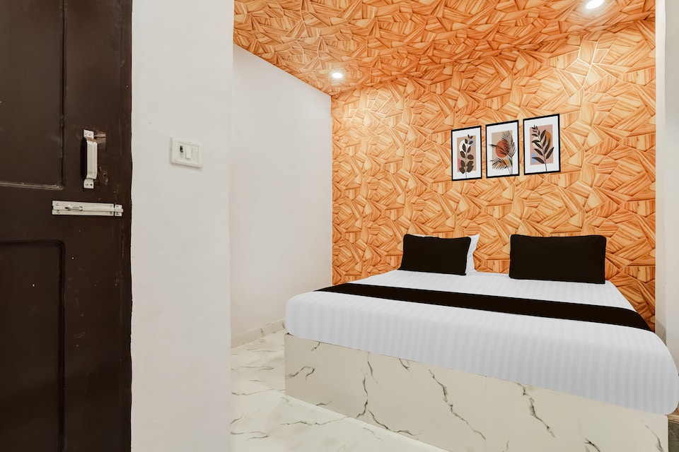 Hotel O The Signature Stay, North Delhi, Delhi