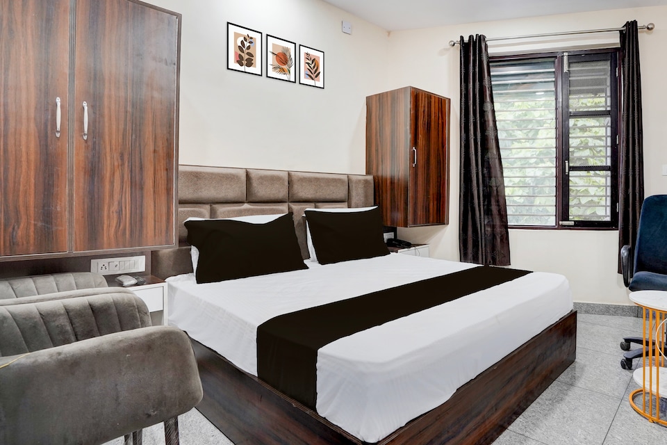 HoteL O J10 Ludhiana Railway Station, GT Road Ludhiana, Ludhiana