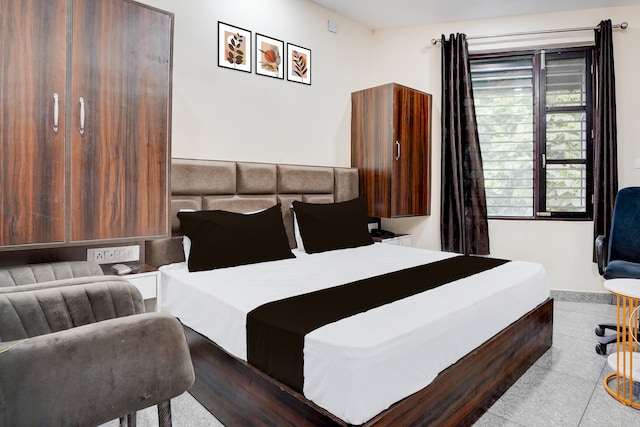 HoteL O J10
