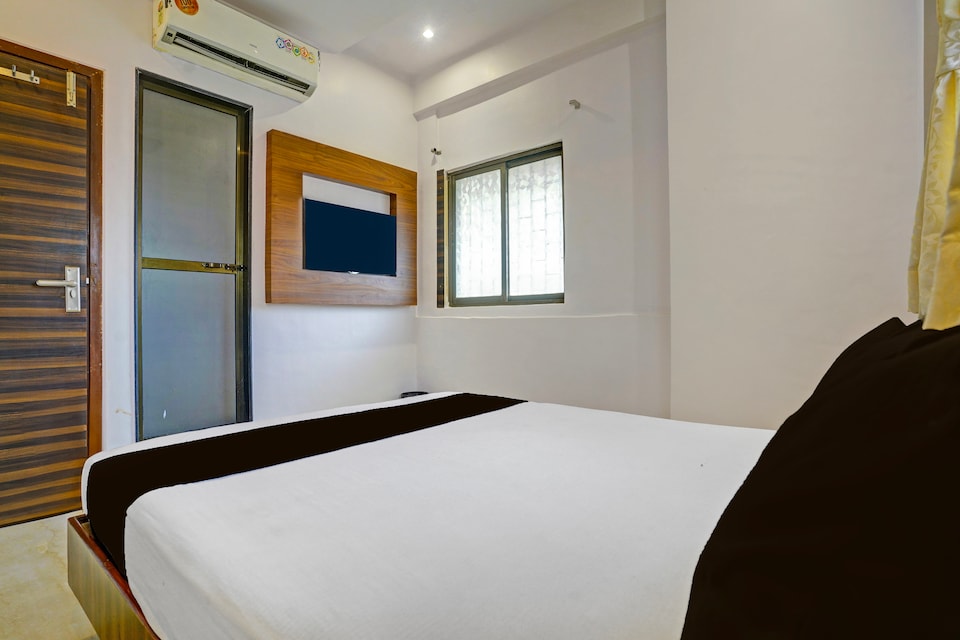 Hotel O Golden City, Mumbai CST-Churchgate-Colaba, Mumbai