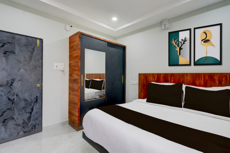 Hotel O Srinika premium near airport , Secunderabad, Hyderabad