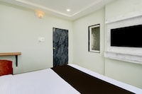 Hotel O Srinika premium near airport 