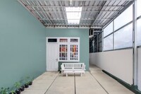 OYO 94701 Green House