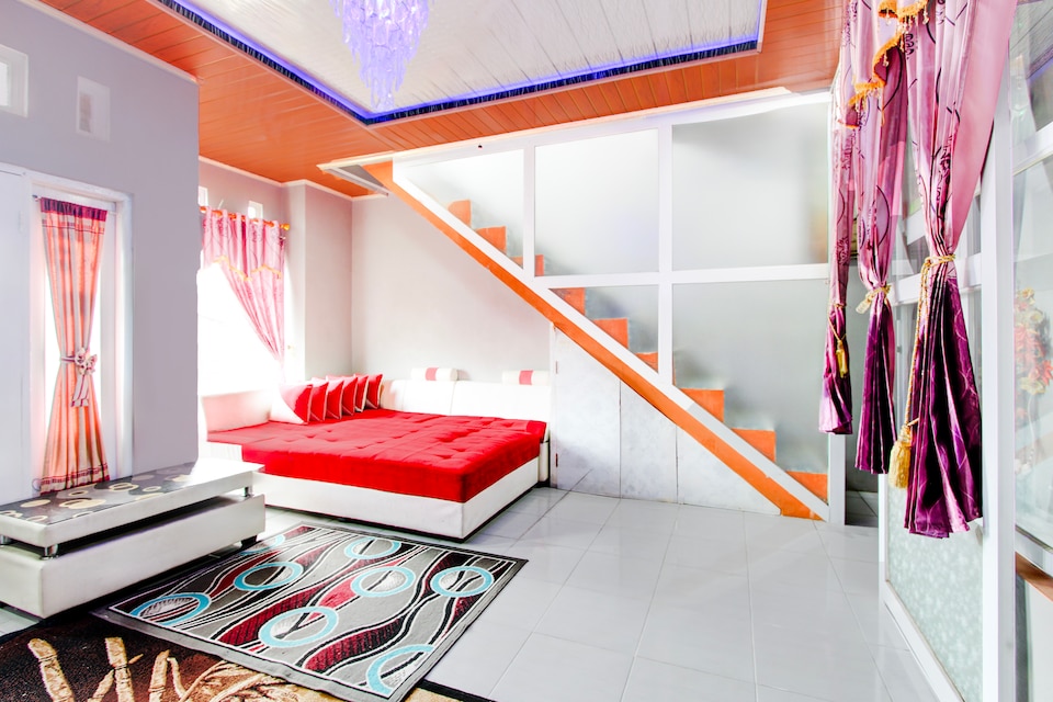 Hotel O Putra Family Homestay Sikunir Syariah, Dieng, Kabupaten Wonosobo