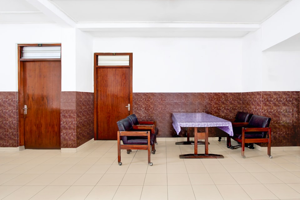 Hotel O Hotel Wisma Hasanah, Semarang Selatan, Semarang