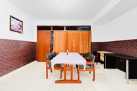 Hotel O Hotel Wisma Hasanah