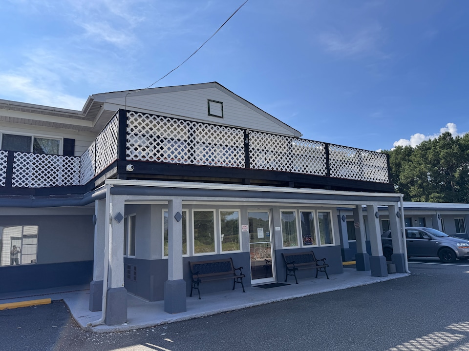 Whispering Pines by Hotel O Whitestone VA, White Stone, VA, White Stone, VA