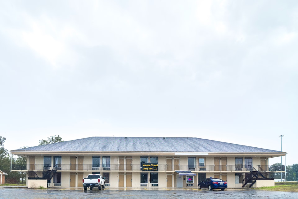 OYO Hotel Vienna I-75, C31092, Vienna, GA