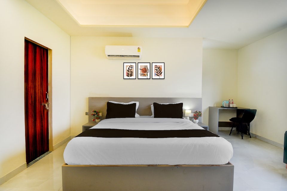 Super Hotel O Classy Castle , Jaipur Airport, Jaipur