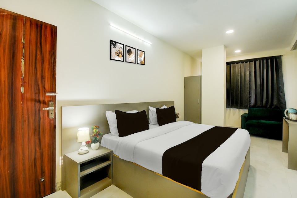 Super Hotel O Classy Castle , Jaipur Airport, Jaipur