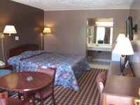 Capital O Fincastle Motor Inn  Tazewell