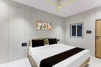 Hotel O jalsha Pandit Dindayal Upadhyay Indoor Stadium