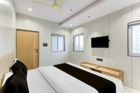 Hotel O jalsha Pandit Dindayal Upadhyay Indoor Stadium