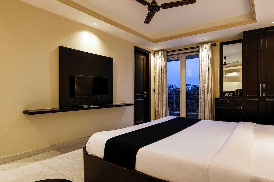 Collection O The NorthCap University, Cyber City, Gurgaon