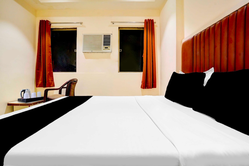 Hotel O Ulhasnagar Railway Station, Mumbai- Kalyan-Bhiwandi- Badalapur, Mumbai