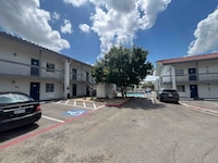 Studio 6 Studio 6 Suites Euless, TX – DFW West