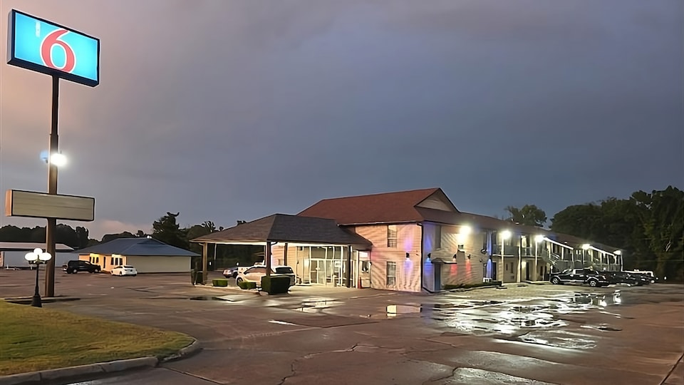 Motel 6 New Boston, TX, New Boston Central, New Boston TX