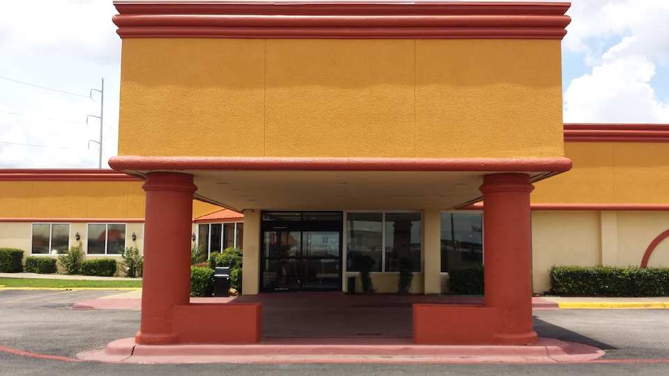 Capital O Duncanville Tx, C75104, Dallas