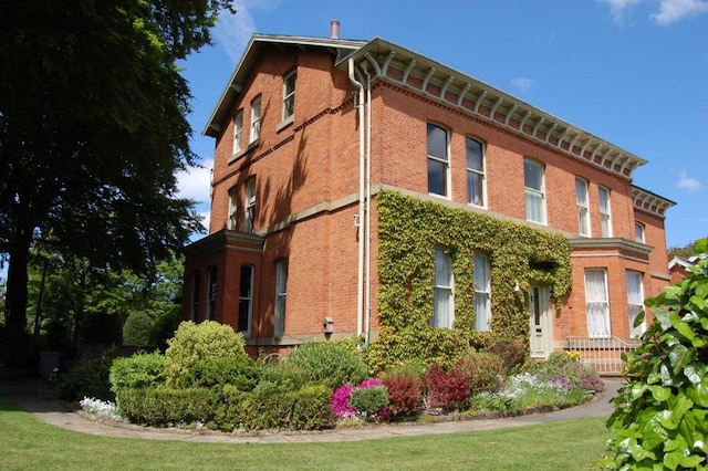 OYO Cornerstone Manor Hotel
