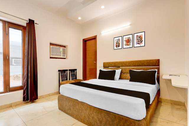 Hotel O J N Residency 