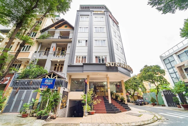 Dancenter Tam Anh Hospital Formerly Sunrise Hotel Trung Son