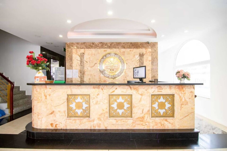 Belvilla Near Lotte Mart Formerly Sunrise Hotel Trung Son, Tan Phu Ho Chi Minh, Ho-Chi-Minh