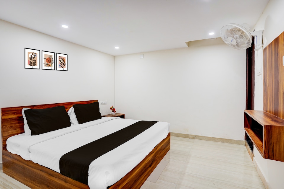 Hotel O Sri Durga Residency , BTM Madiwala Bangalore, Bangalore
