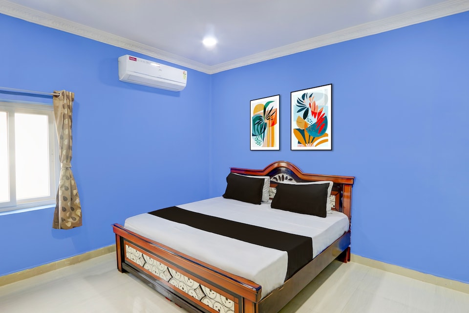 Hotel O Classic luxury Rooms, Nakkalagutta Hanamkonda Warangal, Warangal