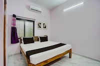 SPOT ON Golden Monarch