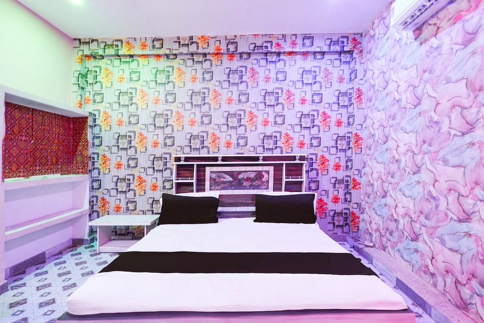 SPOT ON The Cocoon Palace , Etawah, Etawah