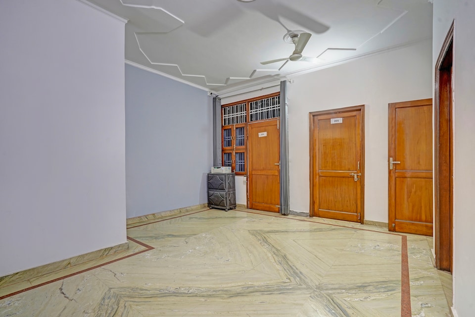 Hotel O The Villa Residency, HUDA CENTRE 1, Gurgaon