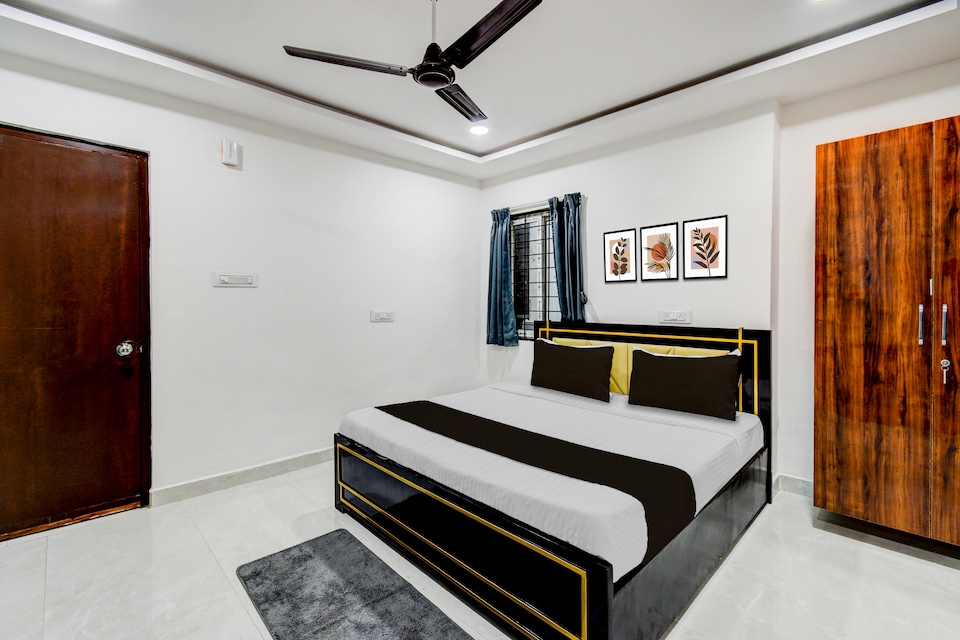 Hotel O BSR RoyalStay Super Luxury Hotel Rooms , Gachibowli, Hyderabad
