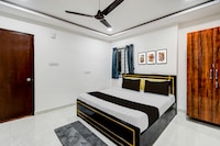 Hotel O BSR RoyalStay Super Luxury Hotel Rooms 