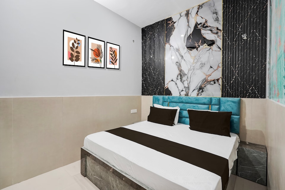 Hotel O Grand Hotel , Chandausi, Chandausi