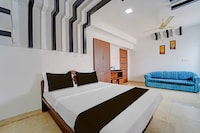 Super Hotel O Dindugal Bus Terminal Formerly GK Building