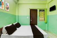 Hotel O Raj