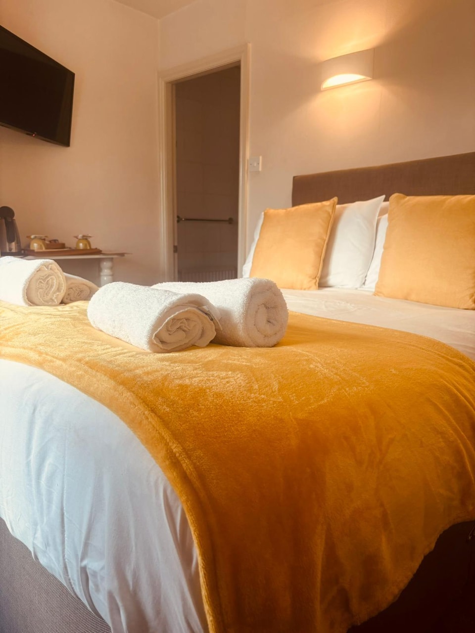 OYO The Croppers Arms, Huddersfield (North England), Huddersfield